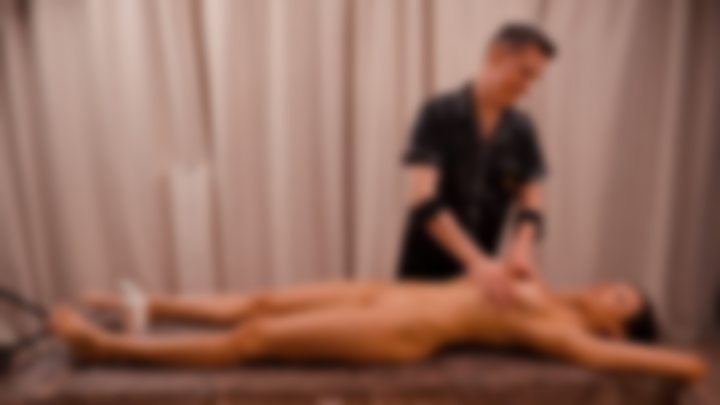  😽18+❤️‍🔥 RELAXING MASSAGE AT HOME | Boris’ Calm Session for Marceline 🌶️ (NU) — YOGA QUEENS