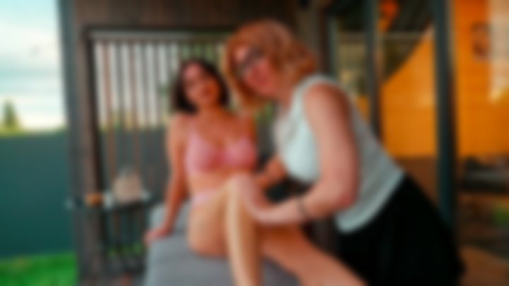 FOOT MASSAGE 💞 TANKA CARES FOR ME 🌹 WARM ESCAPE — Maria Mist