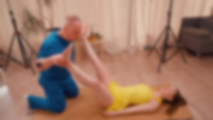 DEEP TISSUE MASSAGE — NU 18+ MAX × JULIA | TABLE SESSION ✨  — The Art of Touch