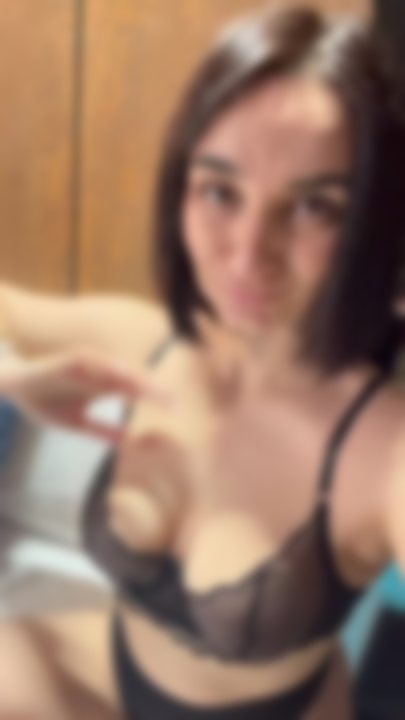 AESTHETIC POV — MARIA | BED SESSION | COZY CLOSE-UP 💗  — Maria Mist