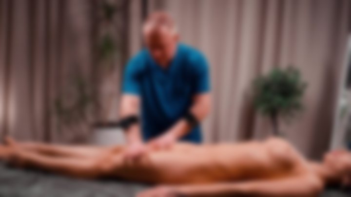 DEEP TISSUE MASSAGE — NU 18+ MAX × MARCELINE | TABLE SESSION 💧  — Massage Queens