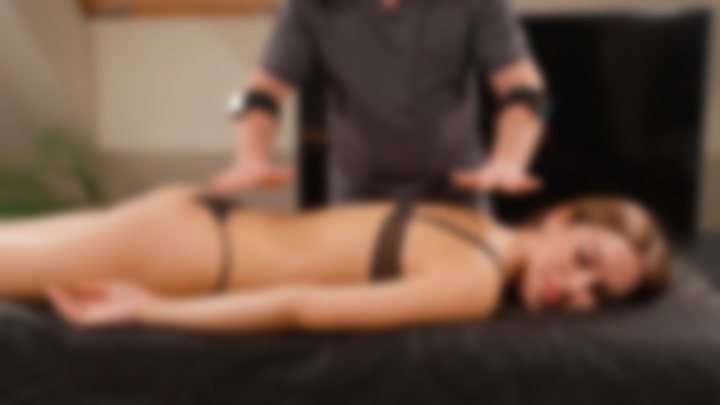 MANUAL MASSAGE — MAX × LORIS | CALM SESSION — The Art of Touch