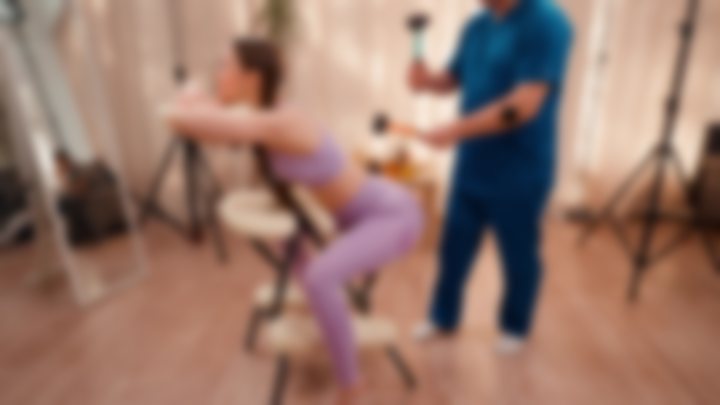 HOME RECOVERY RESET | Maxim’s Massage Hammer Routine for Yulia — YOGA QUEENS