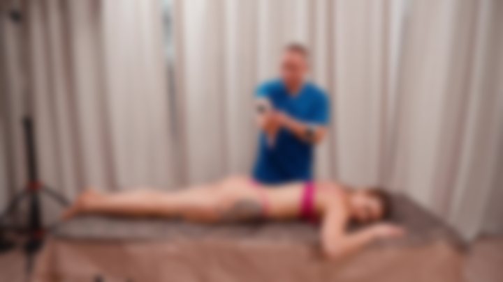 MANUAL MASSAGE — MAX × ASSOL | FOCUSED RELAX SESSION — Massage Queens