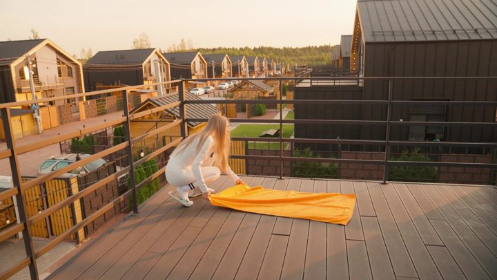 FREE VIDEO!  BEAUTY & GRACE 💫🧘‍♀️ OUTDOOR YOGA SESSION WITH MARIA 🌿✨ — Massage Queens