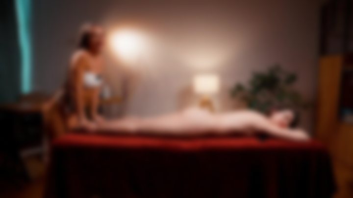 NU VIKA TABLE MASSAGE & PLAYFUL CONTROL 🖤 — Kristina
