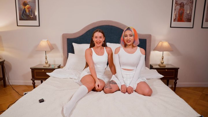 FREE VIDEO 🥵 — ROXY AND KRIS STRETCH ON BED 💞 | SENSUAL ASMR RELAXATION 🔥 — SENSUAL ASMR MASSAGE