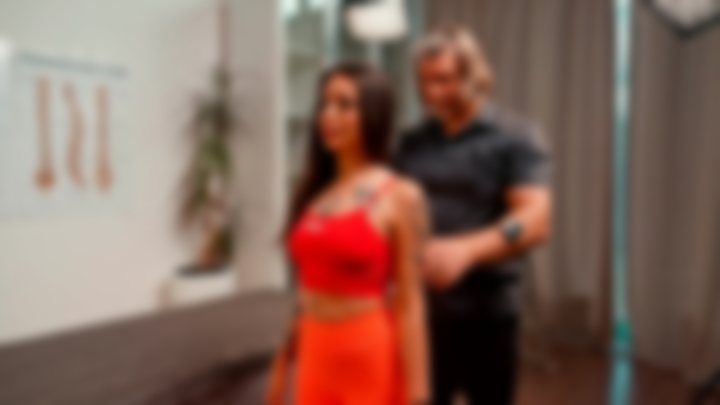 CHIROPRACTIC MASSAGE 🔥 KONSTANTIN AND BEAUTY OKSANA 🫦 COZY SESSION — YOGA QUEENS