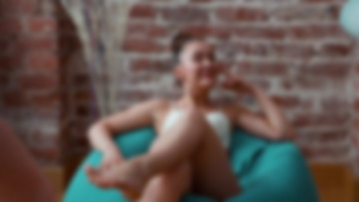 NU DIANA  SOFT POUF MASSAGE 🖤 — Kristina