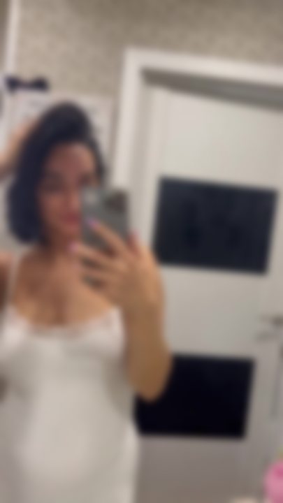 WATCH MY WHITE ROMPER MIRROR MOMENT — SOFT HOME TEASE 🤍🪞 — Maria Mist