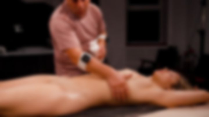 OIL MASSAGE — NU 18+ MAX × DASHA | SOFT SESSION — Massage Queens