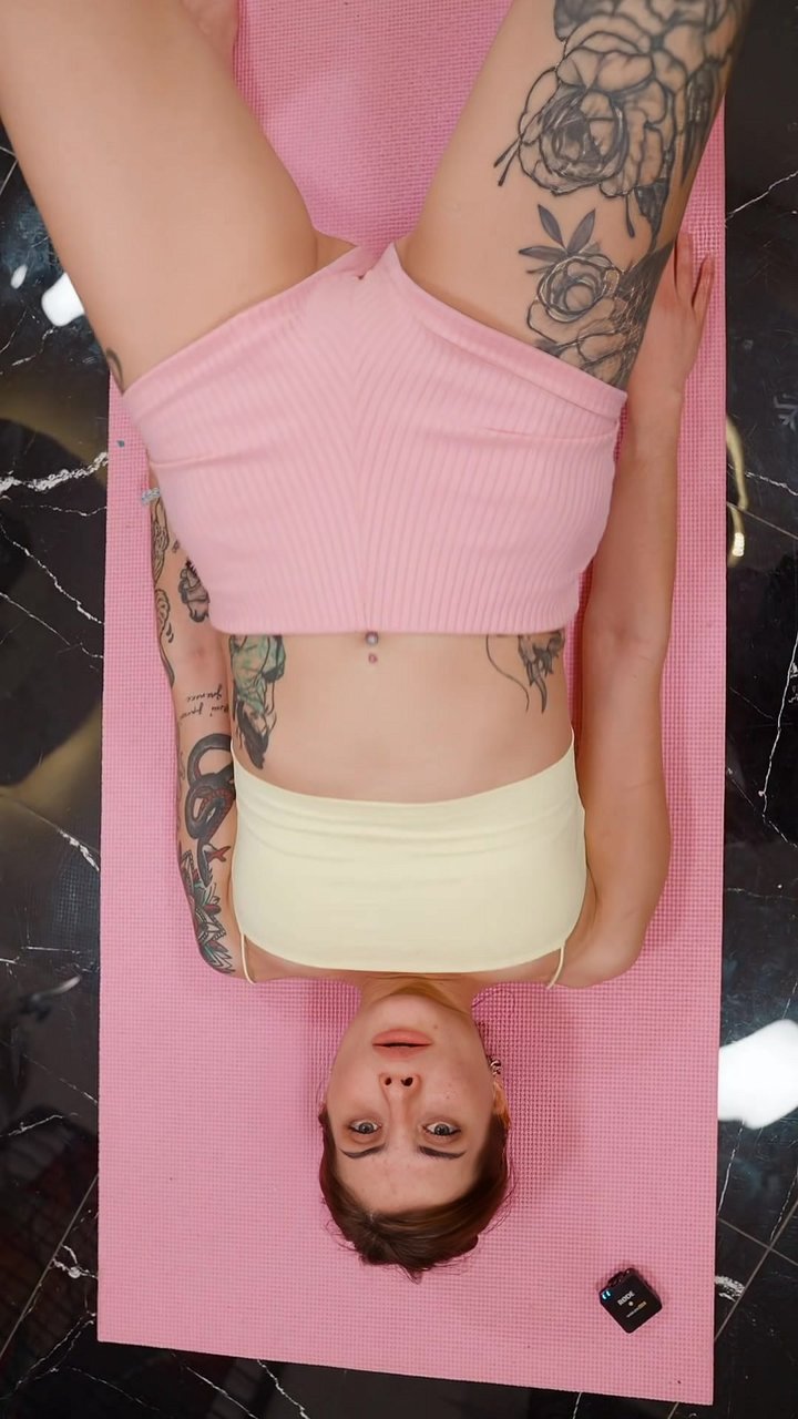 Did you know tight hip adductors can contribute to lower back pain by altering pelvic tilt? This Reclined Butterfly pose (Supta Baddha Konasana) uses gravity to gently lengthen your inner thigh and groin muscles. Allowing your knees to fall open releases 