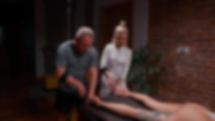 DEEP TISSUE & CHIROPRACTIC — MAX & JULIA WITH ROXY | TEAM SESSION  — The Art of Touch