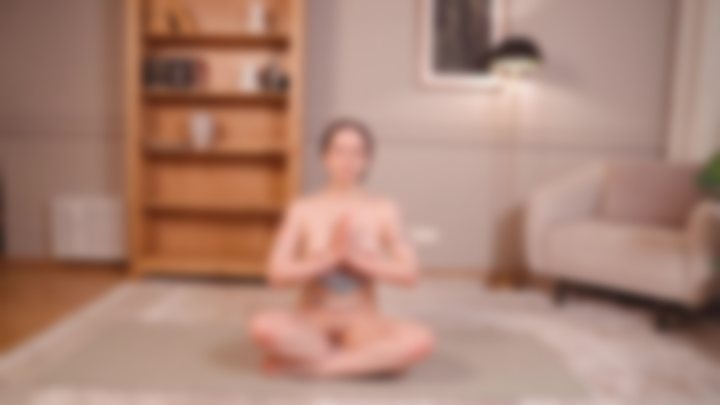 HOME FITNESS — NU 18+ ALENA | FLOOR WORKOUT 🏋️  — Massage Queens