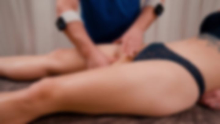 DEEP TISSUE MASSAGE — MAX × LOVINA | TABLE SESSION 💗  — Lovina Lady