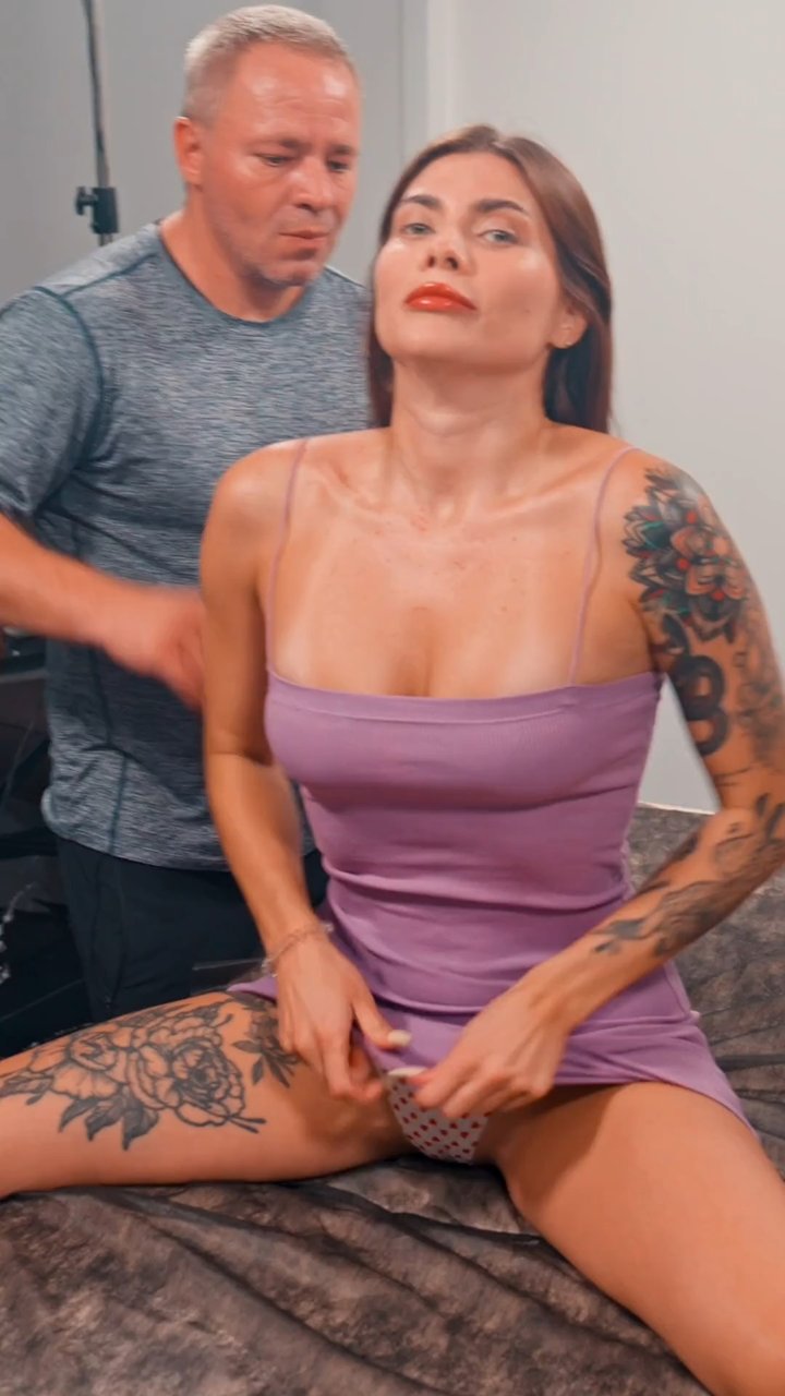 That look of pain is actually the key to unlocking your neck mobility. This intense deep tissue technique targets trigger points in the upper trapezius and cervical muscles. The practitioner applies sustained pressure to release chronic knots, which is cr
