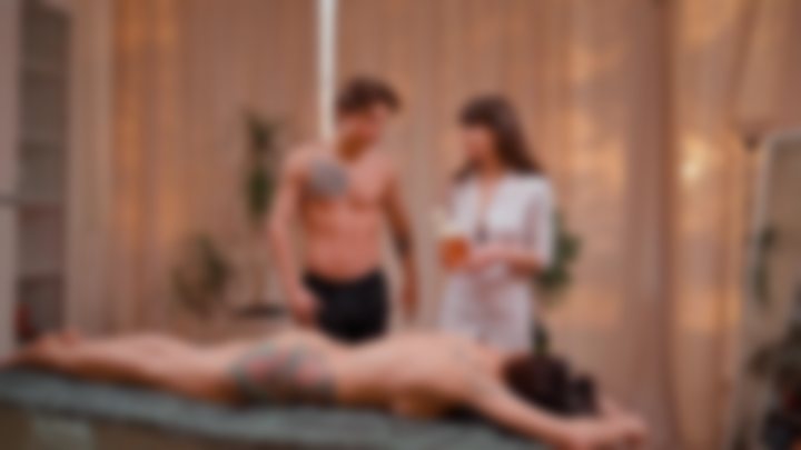 🥵18+💓RELAX & UNWIND | Vlad & Lovina’s Elegant Massage for Sveta at Home 🍑 (NU) — YOGA QUEENS