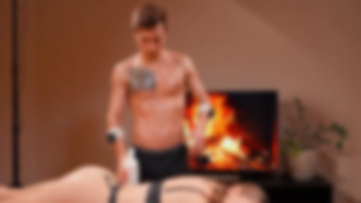 VLAD'S MAGIC TOUCH ON KRISTINA'S NU BODY 🔥😍 — Aura Touch