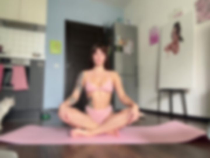 POV HOME STRETCH 🥵 WITH ASSOL | SENSUAL ASMR FLOOR ROUTINE 🔥 — Massage Queens
