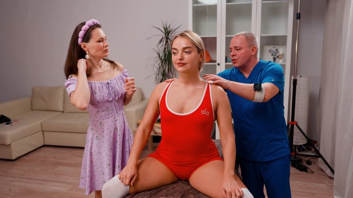 ★ FREE VIDEO ★ PARTNER STRETCHING — MAX × LOVINA × MARIA | OPEN ACCESS 🧲  — Lovina Lady