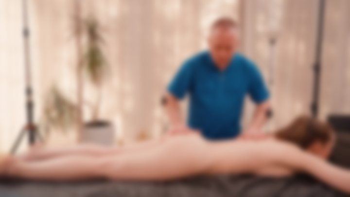 🍒18+🫦HOME SPA TOOL MASSAGE | Maxim Helps Yulia Relax & Unwind 🤤 (NU) — YOGA QUEENS